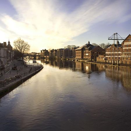Stylish Flat Near The City Centre - Pass The Keys York Eksteriør bilde