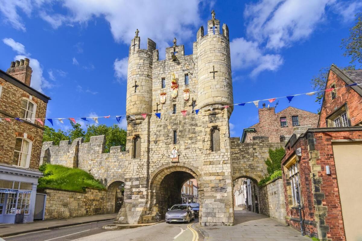 Stylish Flat Near The City Centre - Pass The Keys York Eksteriør bilde